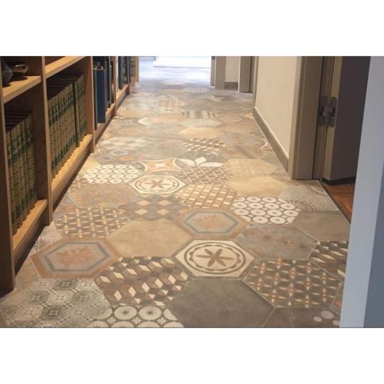 folyoso hatszogletu burkolat mintas csempe fagyallo csuszasmentes mintas dekor padlolap mediterran burkolat padlolap.JPG